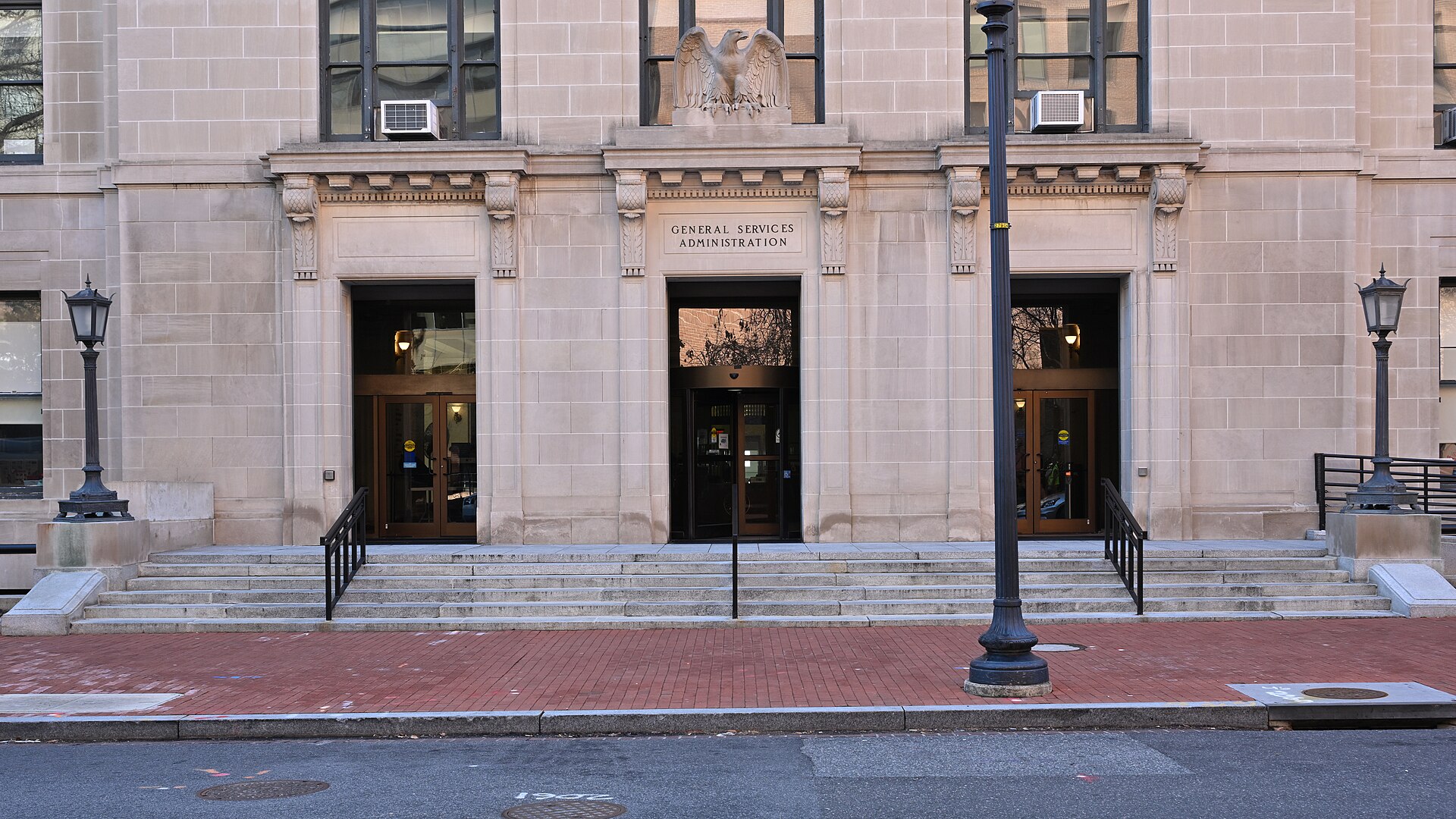 Exterior view of the main entrance to the General Services Administration (GSA) Headquarters Building at 1800 F Street NW, Washington, D.C.